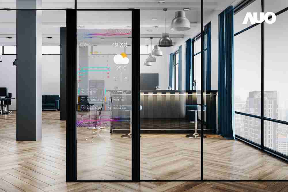 至成国际致力于研发低能耗之绿色产品，，，，如低能耗发光组件Micro LED显示技术，，具高透明、、可无限拼接的特性，，可依需求调整并延伸应用于不同场域，，，包括汽车侧窗或家庭玄关、、智慧橱窗、、、商业展示等